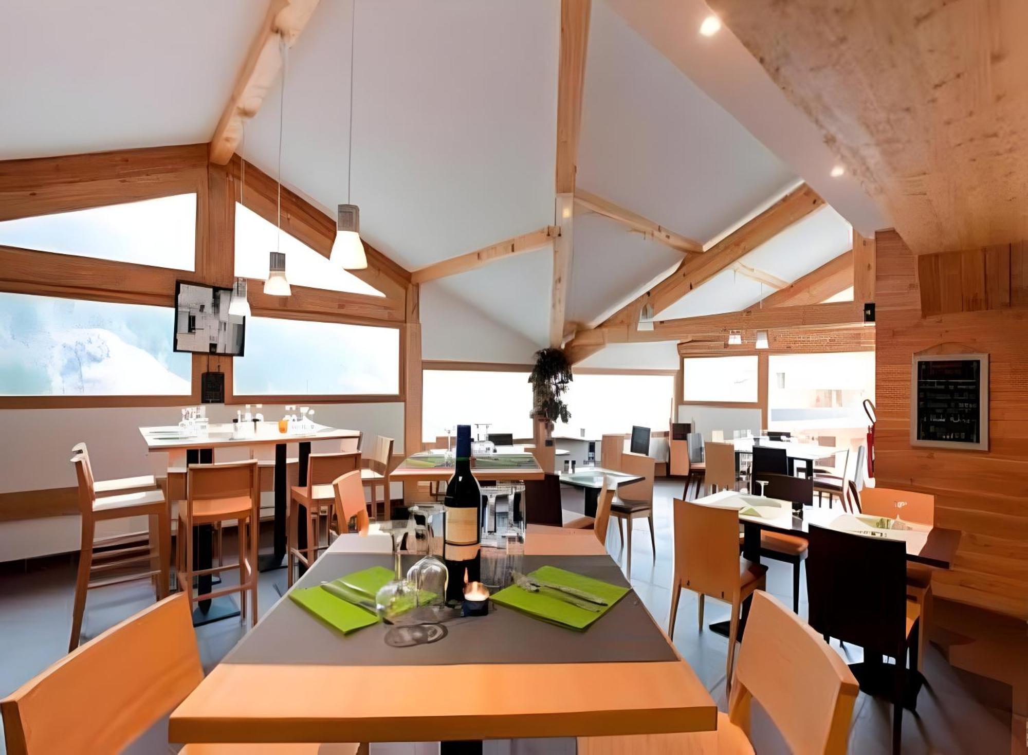 Cozyloge, Orelle & Les 3 Vallees Exterior photo